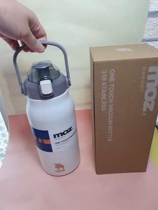 모즈스웨덴 MOZ 스웨덴 316 스텐 대용량 원터치 손잡이 보냉보온병 — 5점을 준 리뷰어가 2023년 8월 올린 사용 사진
