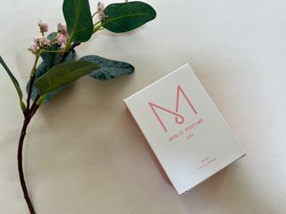 자연스러운 샴푸향이 나는 메블릭퍼퓸 케라 50ml +상큼달달한 라즈베리향이 나는 메블릭퍼퓸 라즈베리 50ml — 5점을 준 리뷰어가 2022년 9월 올린 사용 사진