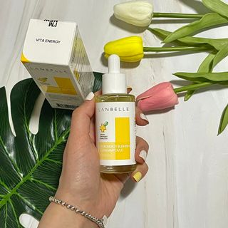 랑벨 비타 에너지 잡티 앰플 50ml 고농축 비타민, 저자극, 수분 촉촉, 미백 앰플 — 5점을 준 리뷰어가 2022년 4월 올린 사용 사진