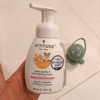 에티튜드 천연 젖병세정제 무향 아토베이비 폼타입 (295ml) 천연 친환경 비건 — 5점을 준 리뷰어가 2022년 8월 올린 사용 사진