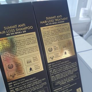 썸헤어 / SUMHAIR 썸헤어  써밋 안티 헤어로스 샴푸+트리트먼트 — 5점을 준 리뷰어가 2021년 6월 올린 사용 사진