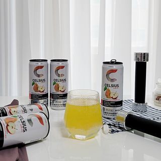 셀시어스 오리지널 325ml 에너지 비타민 피트니스 드링크(24can) 다이어트 음료 — 5점을 준 리뷰어가 2022년 5월 올린 사용 사진