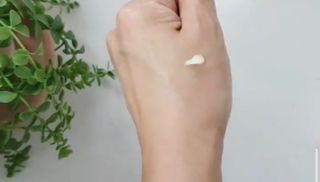 끌레비앙 펩타이드 볼륨 에센스 100ml — 3.5점을 준 리뷰어가 2021년 5월 올린 사용 사진