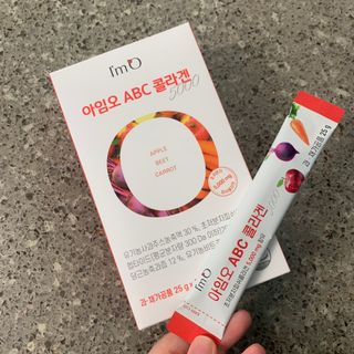 아임오 ABC 콜라겐 젤리 14포 — 5점을 준 리뷰어가 2021년 11월 올린 사용 사진