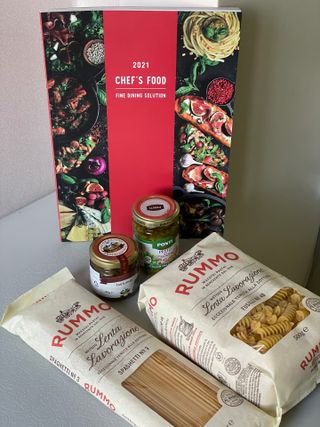 이탈리안 프리미엄 파스타 룸모 Rummo 파스타 2종 + 바질 페스토 + 블랙 트러플 페이스트 — 5점을 준 리뷰어가 2021년 7월 올린 사용 사진