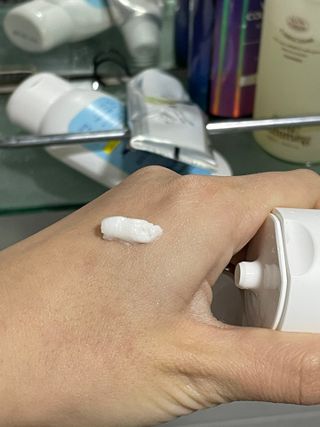 스킨큐어 산다화 울트라 젠틀 약산성 세안제 — 5점을 준 리뷰어가 2023년 3월 올린 사용 사진