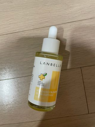 랑벨 비타 에너지 잡티 앰플 50ml 고농축 비타민, 저자극, 수분 촉촉, 미백 앰플 — 5점을 준 리뷰어가 2022년 4월 올린 사용 사진