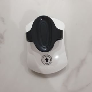 온가족 시원한샴푸 깨끗한두피 샴푸브러쉬 두피스케일링 히트팡블랙에디션 — 5점을 준 리뷰어가 2021년 8월 올린 사용 사진