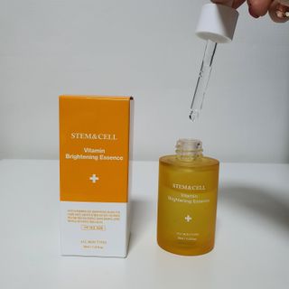 체르엠 스템앤셀 비타민 브라이트닝 에센스 30ml 1개 — 5점을 준 리뷰어가 2021년 10월 올린 사용 사진
