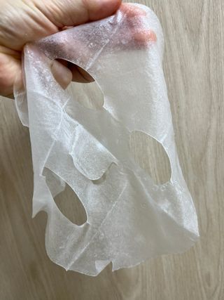 세뚜아(Cettua) 나우[세뚜아] 포어 클리어링 마스크 Cettua Pore Clearing facial mask 4매 — 5점을 준 리뷰어가 2024년 2월 올린 사용 사진