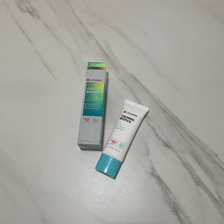 리더스코스메틱 리더스 카밍 바이오틱스 선 에센스 SPF 50+ PA++++ — 5점을 준 리뷰어가 2022년 8월 올린 사용 사진