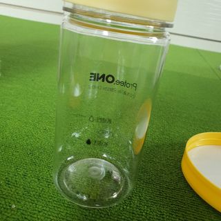 프로티원 단백질쉐이크 녹차맛 2주분 1통+보틀 — 5점을 준 리뷰어가 2021년 3월 올린 사용 사진
