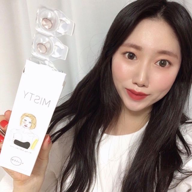 촉촉하고 편안한 착용감 인생렌즈 키라렌 리뷰 사진