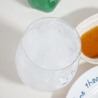 몽베스트 Montbest with Sparkling water Plain 20병 — 5점을 준 리뷰어가 2023년 3월 올린 사용 사진