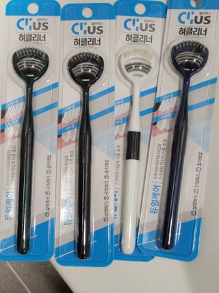 크리오 클리어스 혀백태제거 구취관리 혀클리너 — 5점을 준 리뷰어가 2021년 2월 올린 사용 사진