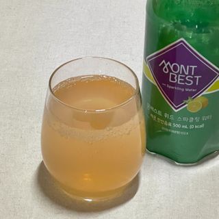 몽베스트 Montbest with Sparkling water Lemon OR Lime 20병(랜덤) — 5점을 준 리뷰어가 2021년 11월 올린 사용 사진
