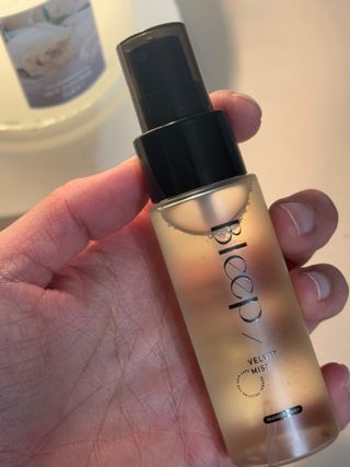[쿠팡] 블립 수분 알로에 페이스 얼굴 진정 앰플 안개분사 미스트 스프레이 세럼, 50ml, 1개 — 5점을 준 리뷰어가 2024년 11월 올린 사용 사진