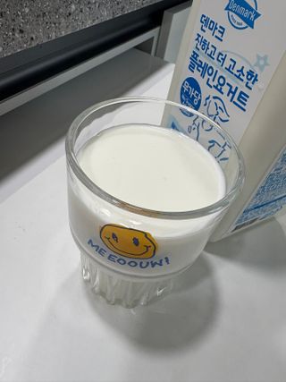 프리_[덴마크] 진하고 더 고소한 플레인 요거트 1.8L — 5점을 준 리뷰어가 2025년 5월 올린 사용 사진
