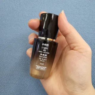 수려한 더블랙세럼 15ml — 5점을 준 리뷰어가 2022년 3월 올린 사용 사진