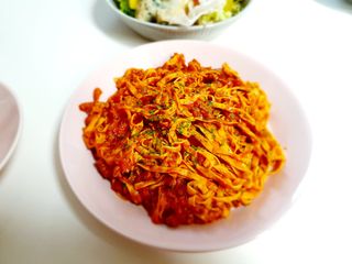 [풀무원] 식물성 저당질식 세트, 두부면 매콤라구파스타와 두부면 직화짜장 — 5점을 준 리뷰어가 2021년 3월 올린 사용 사진