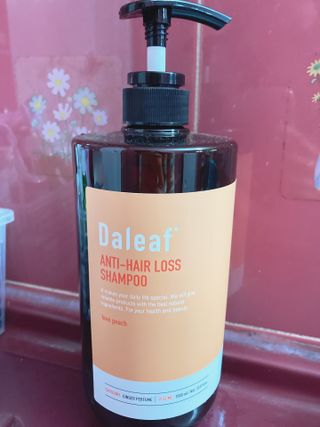 달리프 진저 베러 퍼퓸 탈모 완화 샴푸 1000ml 향 3종 — 5점을 준 리뷰어가 2021년 3월 올린 사용 사진