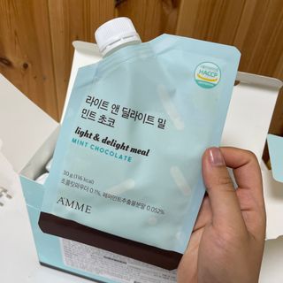 아므_이너뷰티 라이트 앤 딜라이트 밀 민트 초코 — 5점을 준 리뷰어가 2021년 7월 올린 사용 사진