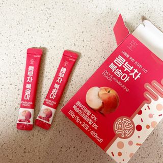 참앤들황토농원 7가지 맛! 탄산 톡톡! 스파클링! 데이앤 콤부차 7종 10포 1박스씩 ★총 7박스★ — 4.5점을 준 리뷰어가 2023년 2월 올린 사용 사진