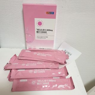 주식회사 얼굴반쪽 [얼굴반쪽 가르시니아 2,800mg] x 14포 1주 젤리 다이어트 보조제 체지방감소 — 5점을 준 리뷰어가 2021년 11월 올린 사용 사진