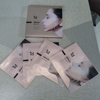 아이디플라코스메틱 아이디 페이스핏 마이너스 밴드 v2 — 5점을 준 리뷰어가 2021년 6월 올린 사용 사진