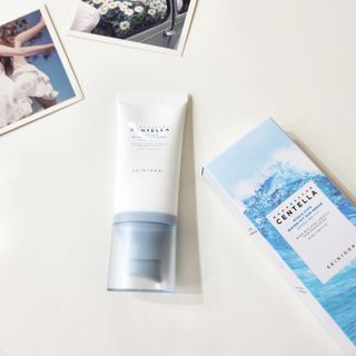 MF[스킨1004] 마다가스카르 센텔라 히알루-시카 워터핏 선세럼 50ml — 5점을 준 리뷰어가 2024년 5월 올린 사용 사진