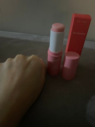 스킨큐어 산다화 카멜리아 안티 링클 멀티밤 — 5점을 준 리뷰어가 2022년 2월 올린 사용 사진