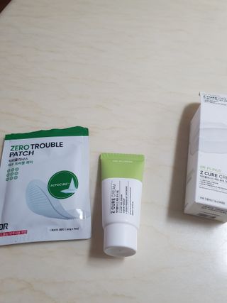 닥터플리너스 제트 큐어 크림 30ml + 제로 트러블 패치 9EA — 4점을 준 리뷰어가 2022년 4월 올린 사용 사진