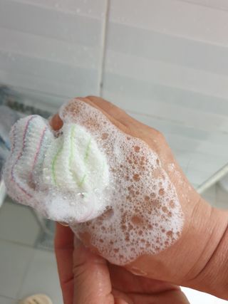 에일리언오더즈 센티드 핸드 앤 바디 워시 290ml (3종 택1) — 5점을 준 리뷰어가 2023년 8월 올린 사용 사진