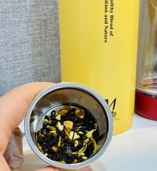 마시다 태양의 축복을 받은 프리미엄 수제 블렌딩 홍차, 골든에이지블랙티 — 5점을 준 리뷰어가 2021년 3월 올린 사용 사진