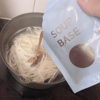 [한면원] 잔치국수 2인분 — 5점을 준 리뷰어가 2022년 7월 올린 사용 사진