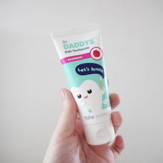 닥터데디스 안심저불소 키즈치약 (라즈베리, 청포도향 중 택 1) 60g +  여행용 미니 치약 15g — 5점을 준 리뷰어가 2022년 8월 올린 사용 사진