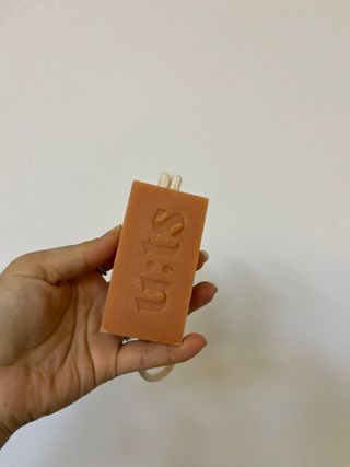 그리니프 유티에스 클렌징바 160g (동백버터 모이스트/애프리콧 바이탈/율피앤피마자 턴오버) 3종 택1 — 5점을 준 리뷰어가 2023년 2월 올린 사용 사진
