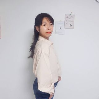 아르보노브라 아르보노 낮노밤노 셔츠 — 5점을 준 리뷰어가 2021년 5월 올린 사용 사진