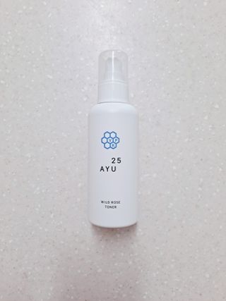 AYU25[아유트웬티파이브] 피부건강에 꼭 필요한 pH 약산성 와일드 로즈토너 — 5점을 준 리뷰어가 2021년 3월 올린 사용 사진
