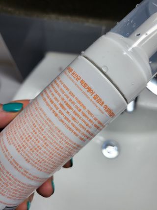 MF프리 [닥터문] 유산균 락토케어 질경초 여성청결제 200ml (폼타입) — 5점을 준 리뷰어가 2022년 6월 올린 사용 사진