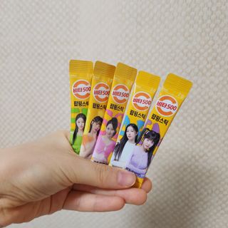 광동생활건강 비타500 팝핑스틱 — 5점을 준 리뷰어가 2023년 8월 올린 사용 사진
