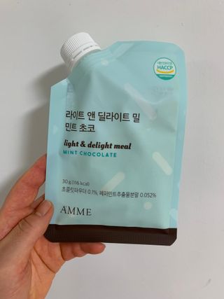 아므_이너뷰티 라이트 앤 딜라이트 밀 민트 초코 — 5점을 준 리뷰어가 2021년 7월 올린 사용 사진
