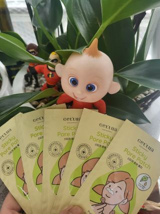 세뚜아(Cettua) 세뚜아 스티키 포어 패치 Cettua Sticky Pore Patch — 5점을 준 리뷰어가 2023년 6월 올린 사용 사진