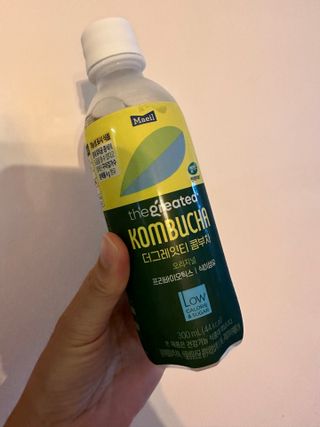 더그레잇티 콤부차 [매일유업] 더그레잇티 44kcal 콤부차 300ml *12개입 (오리지널 6개+베리리치 6개) — 4점을 준 리뷰어가 2023년 7월 올린 사용 사진