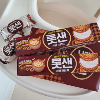 롯데제과 롯샌 카페크런치 — 4점을 준 리뷰어가 2021년 10월 올린 사용 사진
