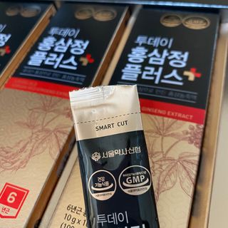 서울약사신협_투데이홍삼정플러스스틱_10g x 60포 — 4.5점을 준 리뷰어가 2021년 7월 올린 사용 사진