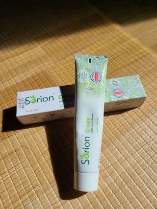 건선/아토/습진/민감성 피부 천연보습진정크림 소리온 크림 & 센시티브 크림 50g — 4점을 준 리뷰어가 2022년 3월 올린 사용 사진