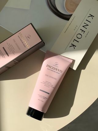 오투에니원 인컨보 바디 퍼퓸 크림 200ml — 5점을 준 리뷰어가 2022년 12월 올린 사용 사진
