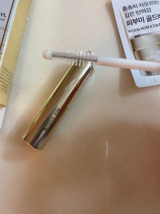 피부미 골드베릴 아이래쉬 앰플 10ml — 3.5점을 준 리뷰어가 2021년 9월 올린 사용 사진