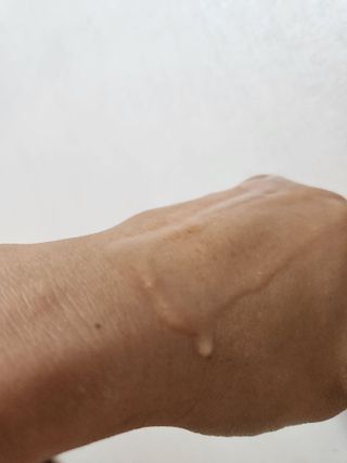 스킨1004 [SKIN1004] 마다가스카르 센텔라 라이트 클렌징 오일 200ml — 5점을 준 리뷰어가 2024년 7월 올린 사용 사진